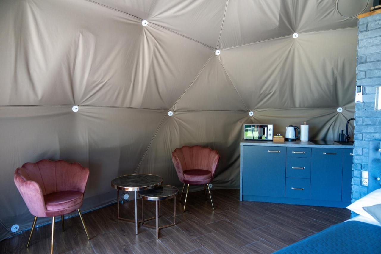 ホテル Peak Glamp & Jacuzzi ザコパネ エクステリア 写真