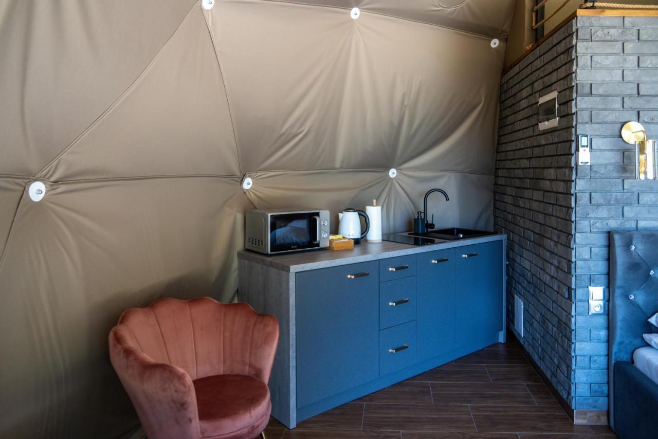 ホテル Peak Glamp & Jacuzzi ザコパネ エクステリア 写真