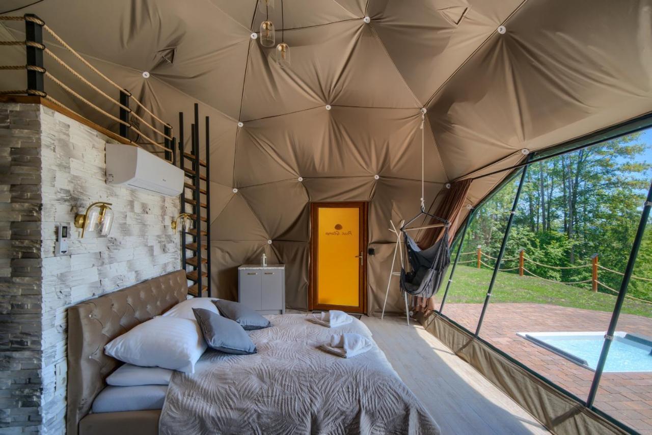 ホテル Peak Glamp & Jacuzzi ザコパネ エクステリア 写真