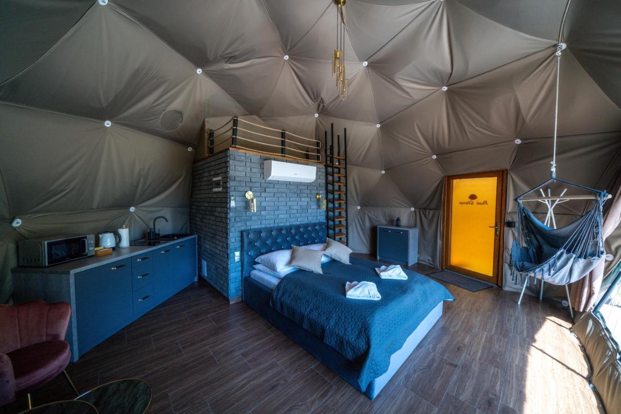 ホテル Peak Glamp & Jacuzzi ザコパネ エクステリア 写真