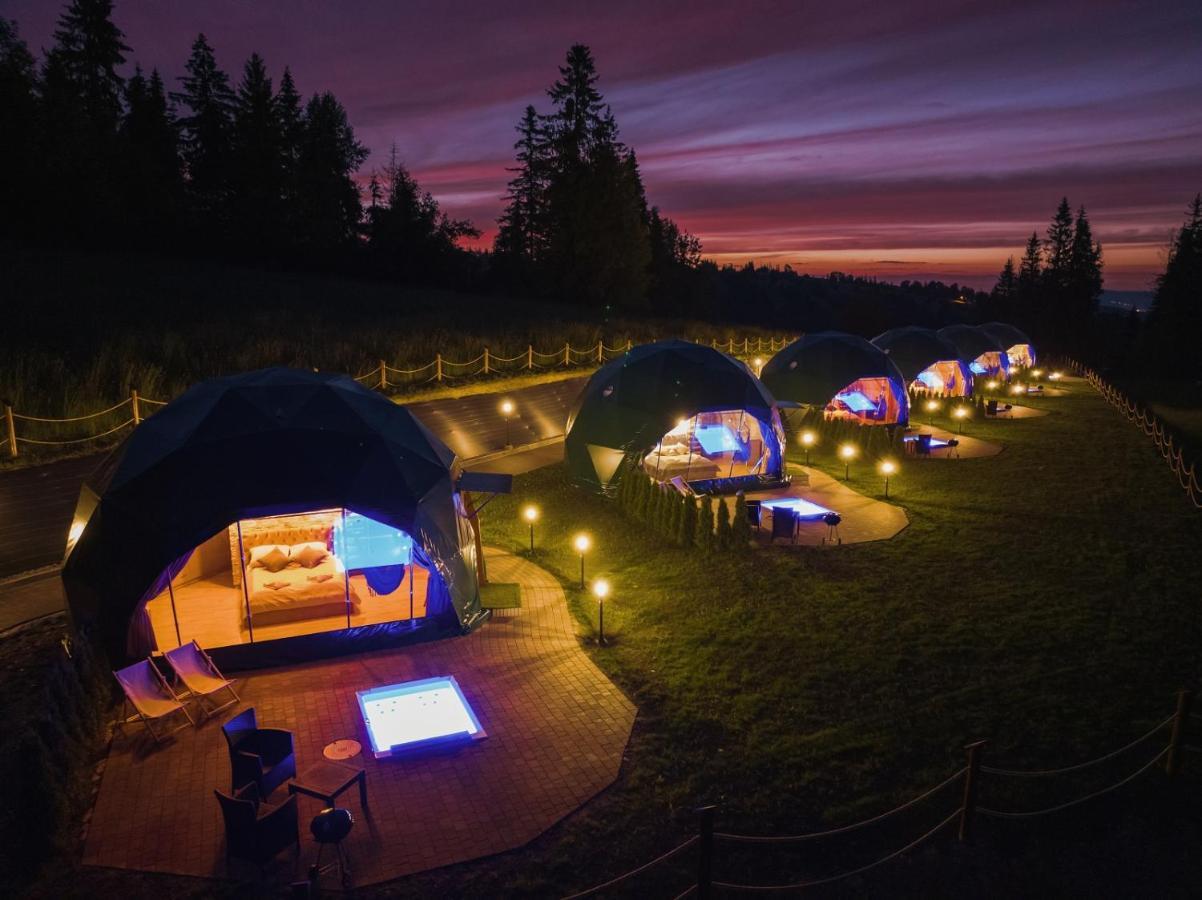 ホテル Peak Glamp & Jacuzzi ザコパネ エクステリア 写真