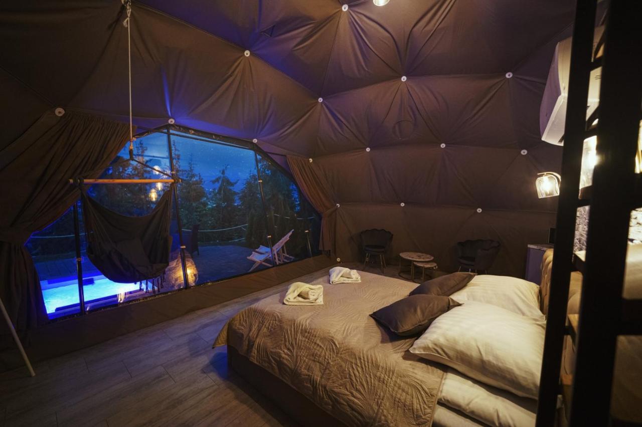 ホテル Peak Glamp & Jacuzzi ザコパネ エクステリア 写真