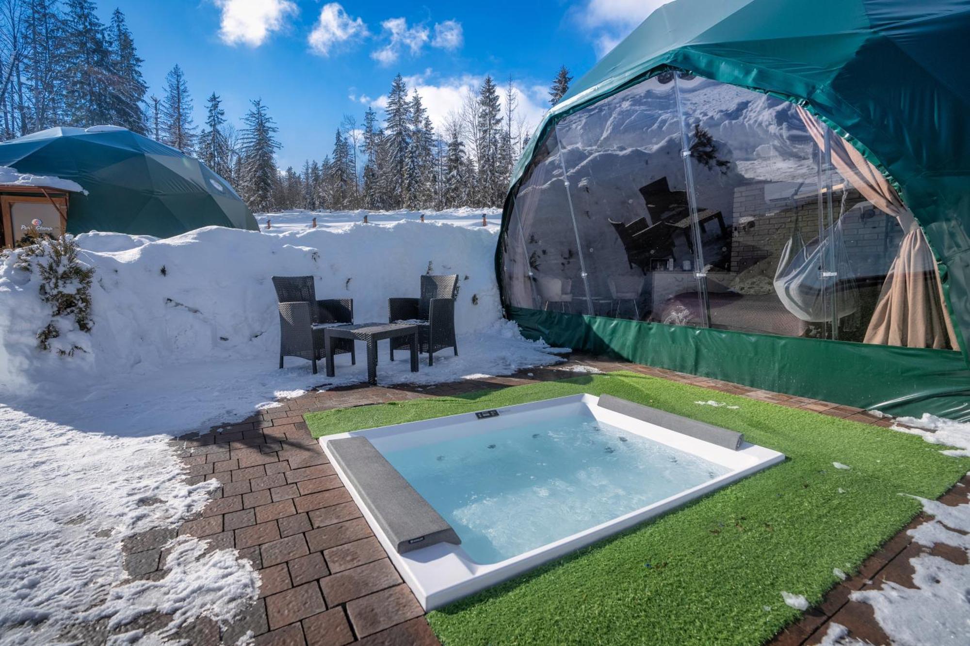 ホテル Peak Glamp & Jacuzzi ザコパネ エクステリア 写真