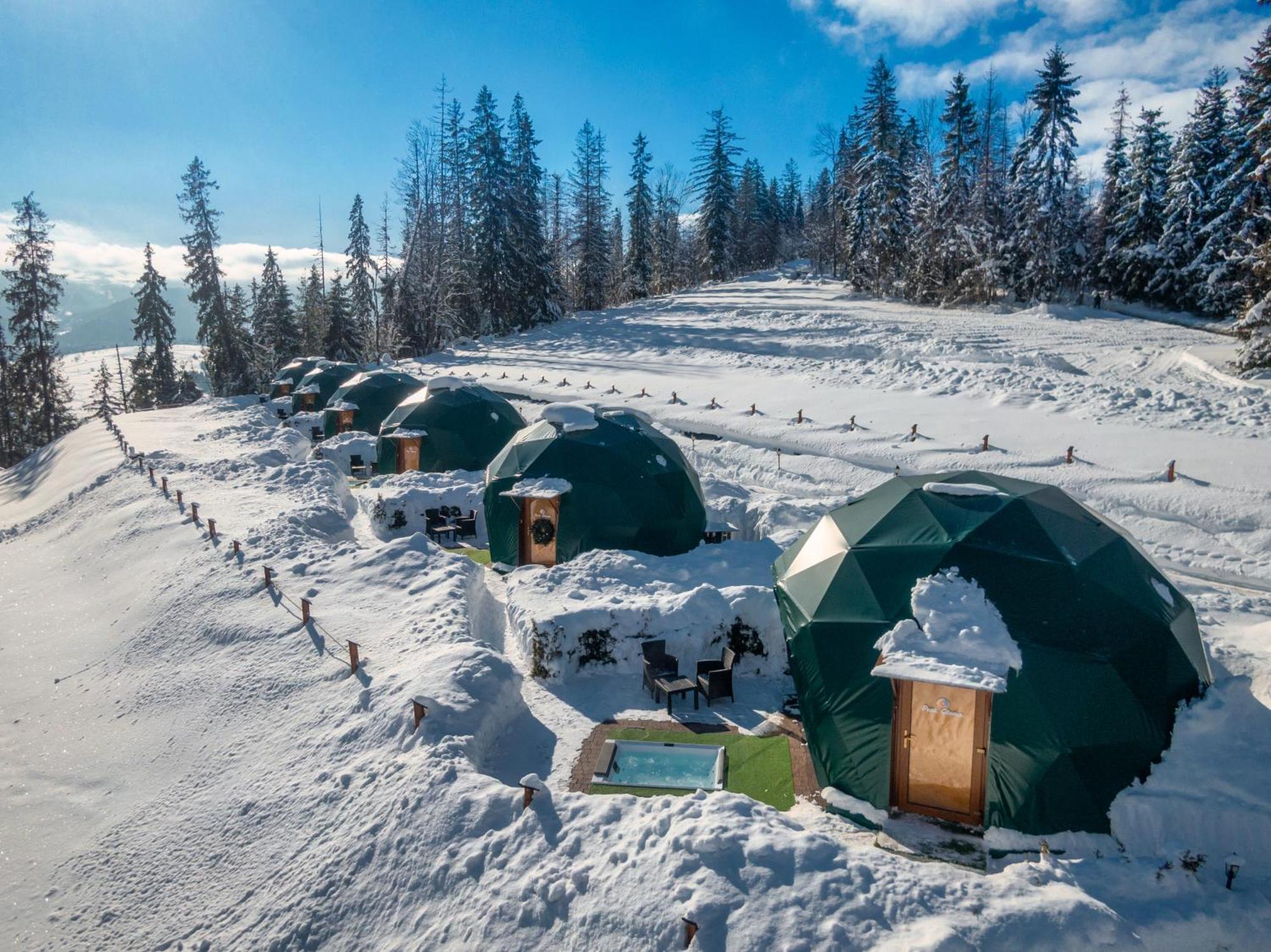 ホテル Peak Glamp & Jacuzzi ザコパネ エクステリア 写真